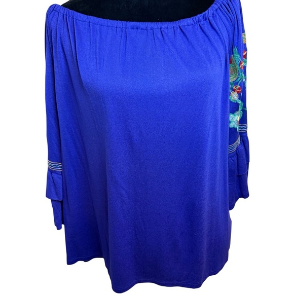 Altar'd State Tops - Altar'd State | Boho Bell Sleeve Blue Top with Floral Embroidery | Sz L